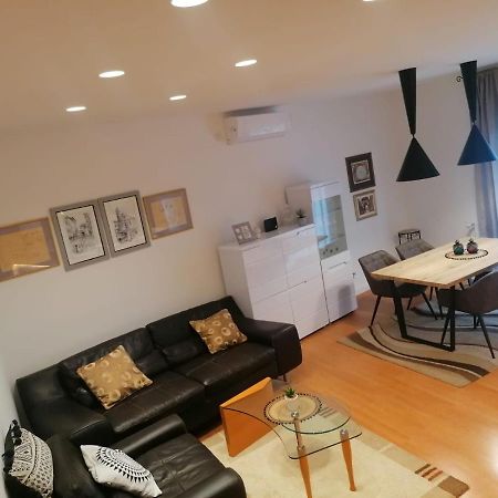 Apartment Pino Zadar Extérieur photo